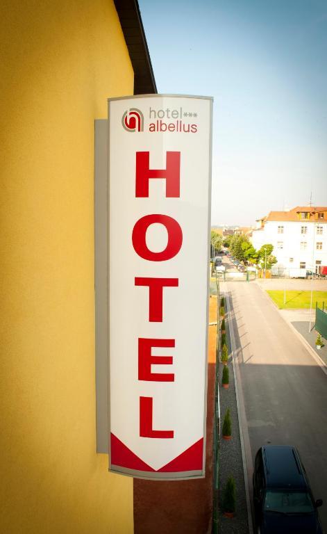 Hotel Albellus Brno Buitenkant foto