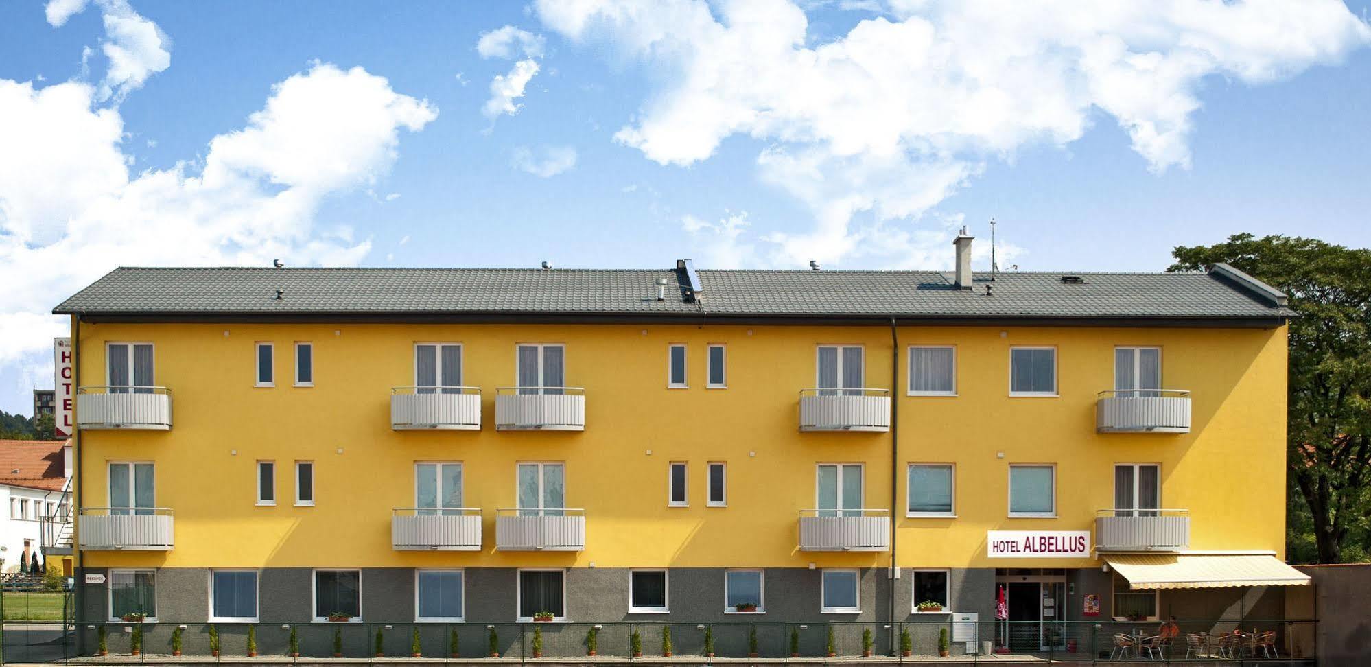 Hotel Albellus Brno Buitenkant foto